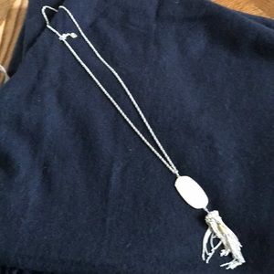 Kendra Scott necklace